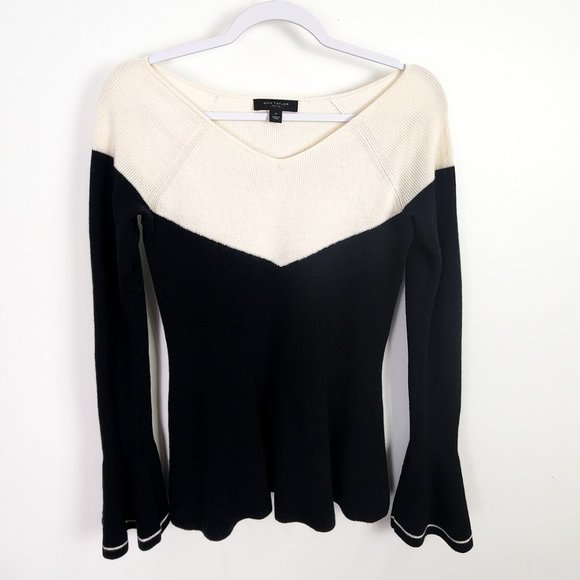 Ann Taylor Sweaters - Ann Taylor Black Cream Colorblock 70s Retro Ribbed Sweater Size Large Petite